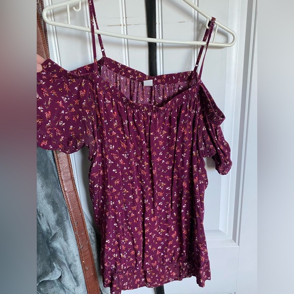 Old Navy Shirt - Picture 1 of 1
